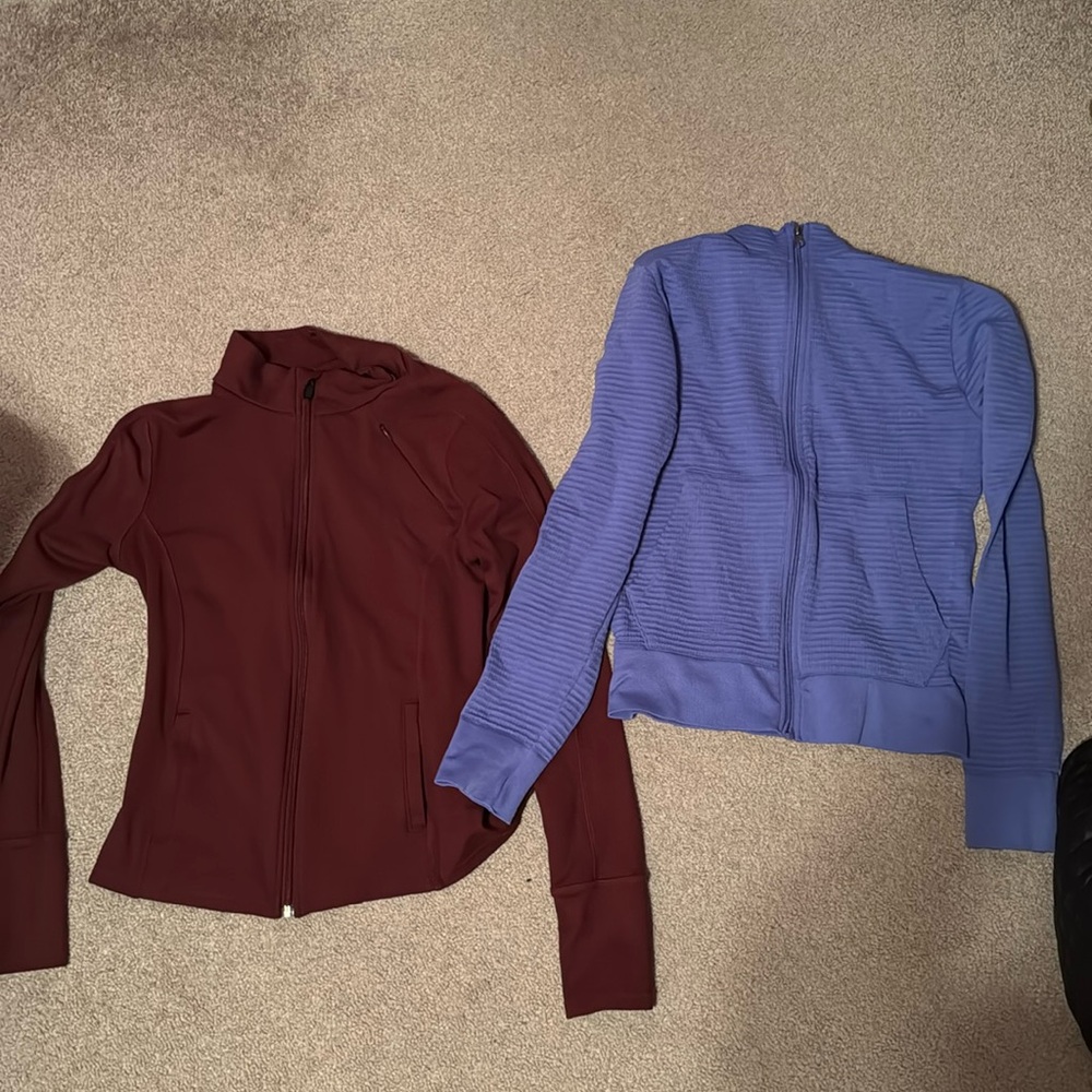 Full zip Athletic Top